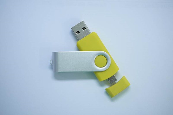 Obrázky: ROTATE  OTG flash disk 2GB s mikro USB, žlutý, Obrázek 2