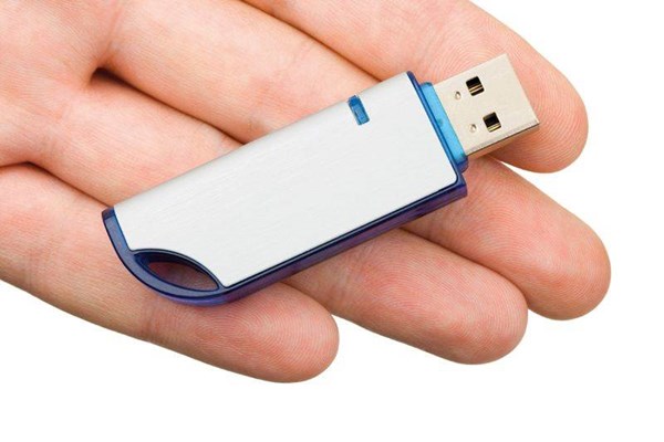 Obrázky: Netlink modrý USB flash disk - LED indikátor 8GB, Obrázek 2