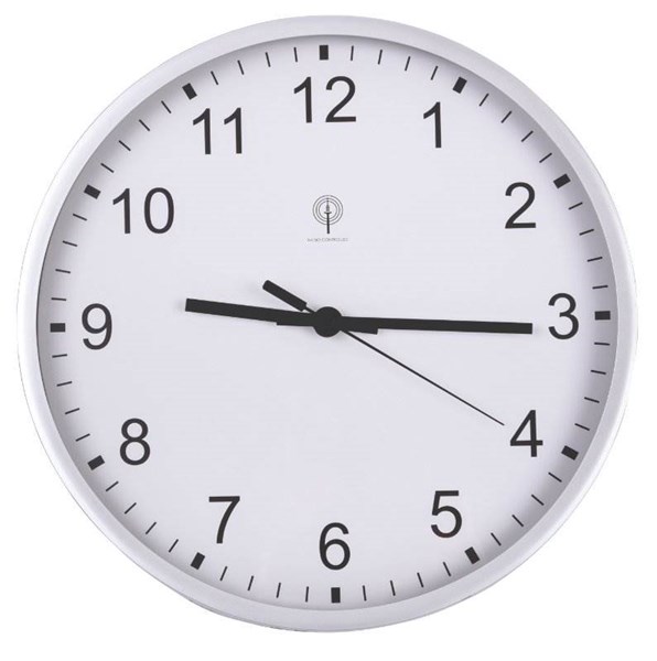 Obrázky: Stříbrné rádiem řízené nástěnné hodiny