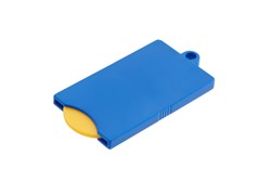 Obrázky: Modrý přívěsek se žlutým žetonem (10 Kč/ 0,50 €)