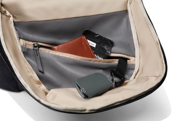 Obrázky: Batoh Bellroy, 20l na 16" notebook, černý